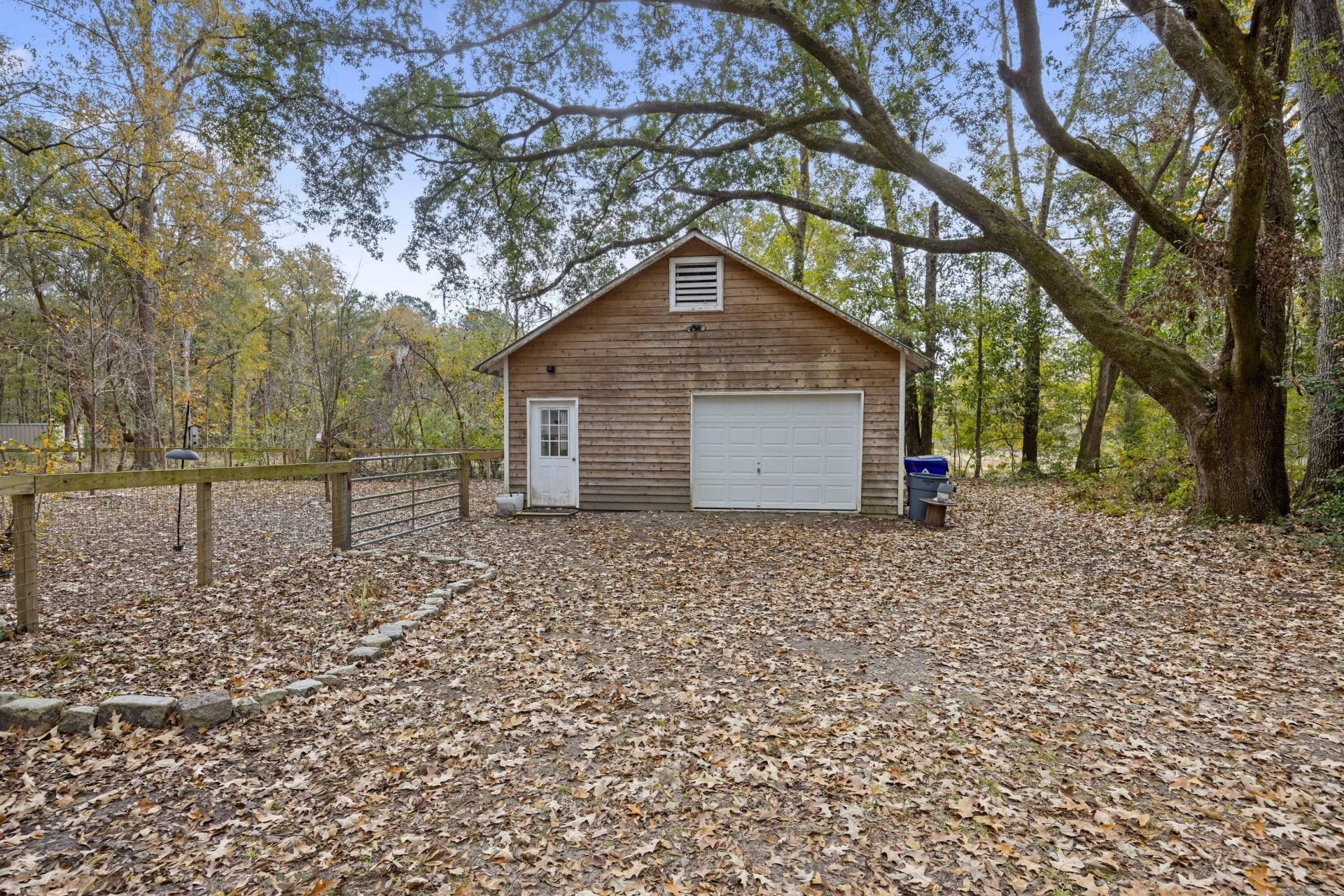 7275 Highway 162 Photo 45