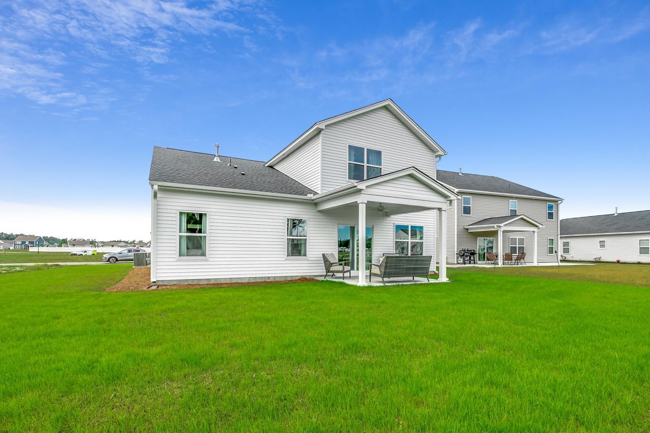 83 Par Three Court Photo 17