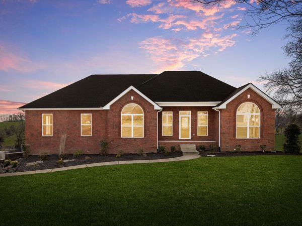 1017 Cabriolet Ct, Gallatin, TN 37066