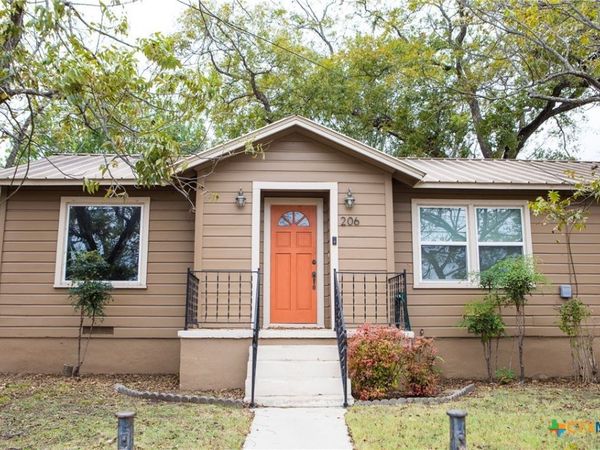 206 N Arnold Street, Lampasas, TX 76550
