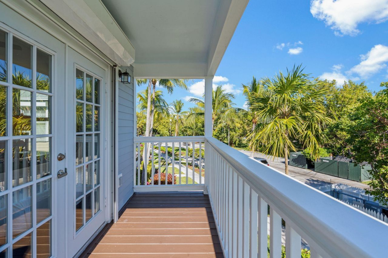 5086 Sunset Village Drive, Duck, FL 33050 Photo