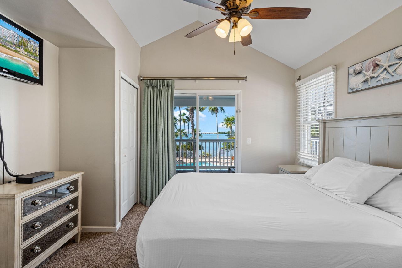 5086 Sunset Village Drive, Duck, FL 33050 Photo