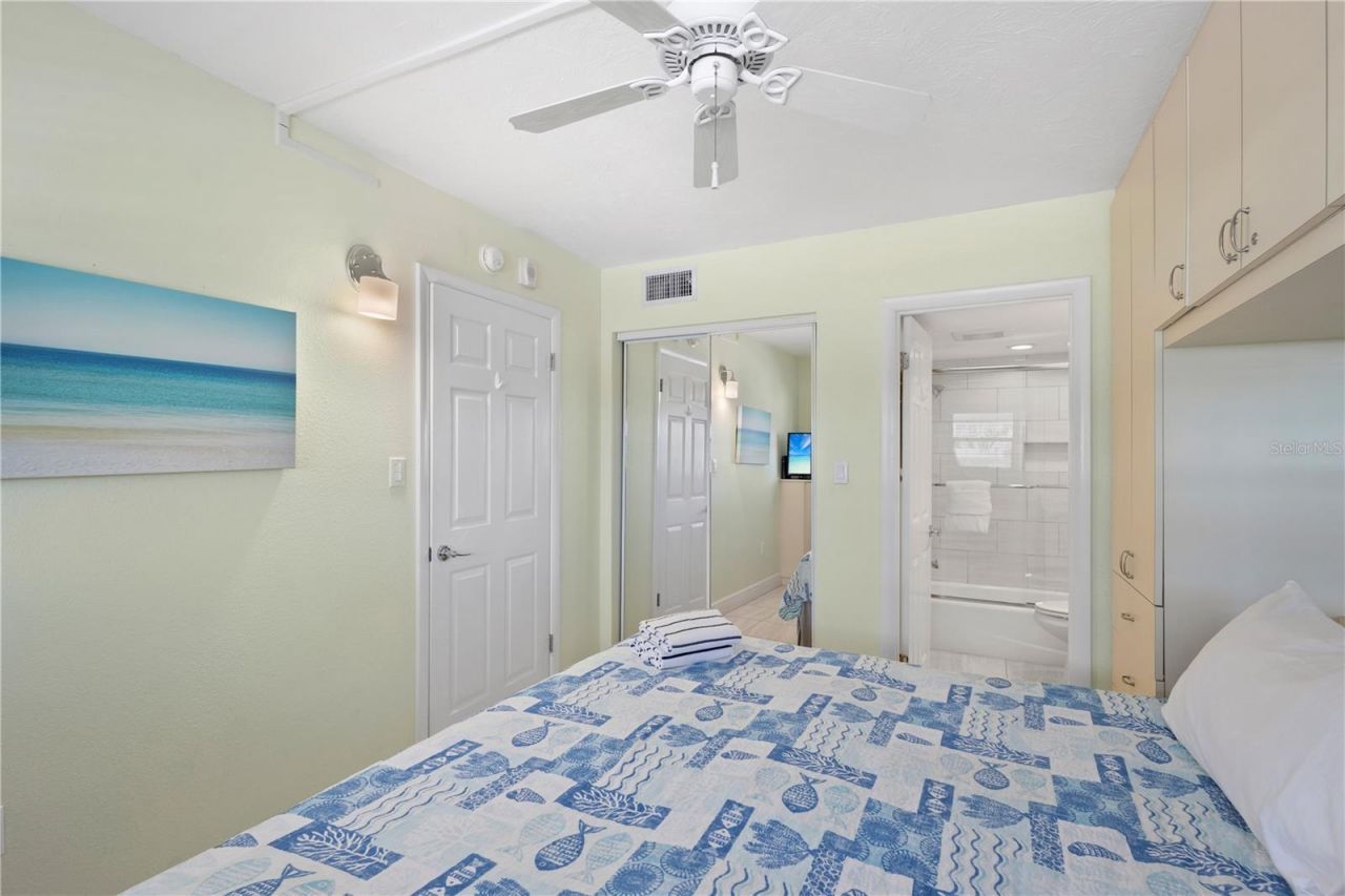 4621 Gulf Of Mexico Drive, Unit 14F, Longboat Key, FL 34228 Photo