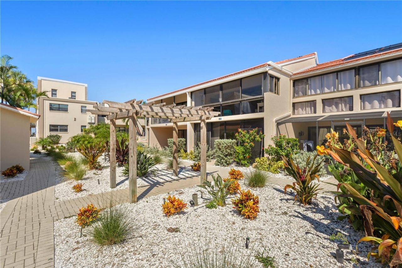 4621 Gulf Of Mexico Drive, Unit 14F, Longboat Key, FL 34228 Photo