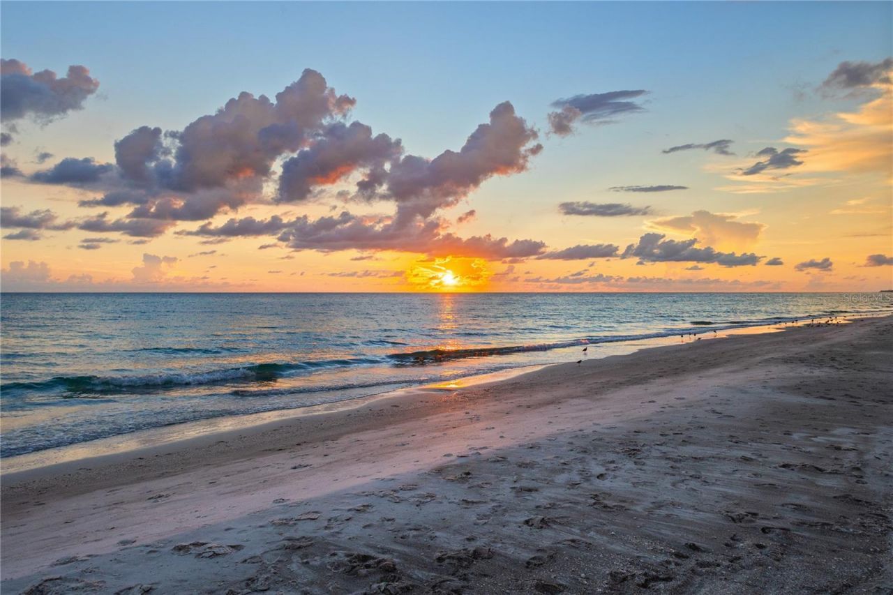 4621 Gulf Of Mexico Drive, Unit 14F, Longboat Key, FL 34228 Photo