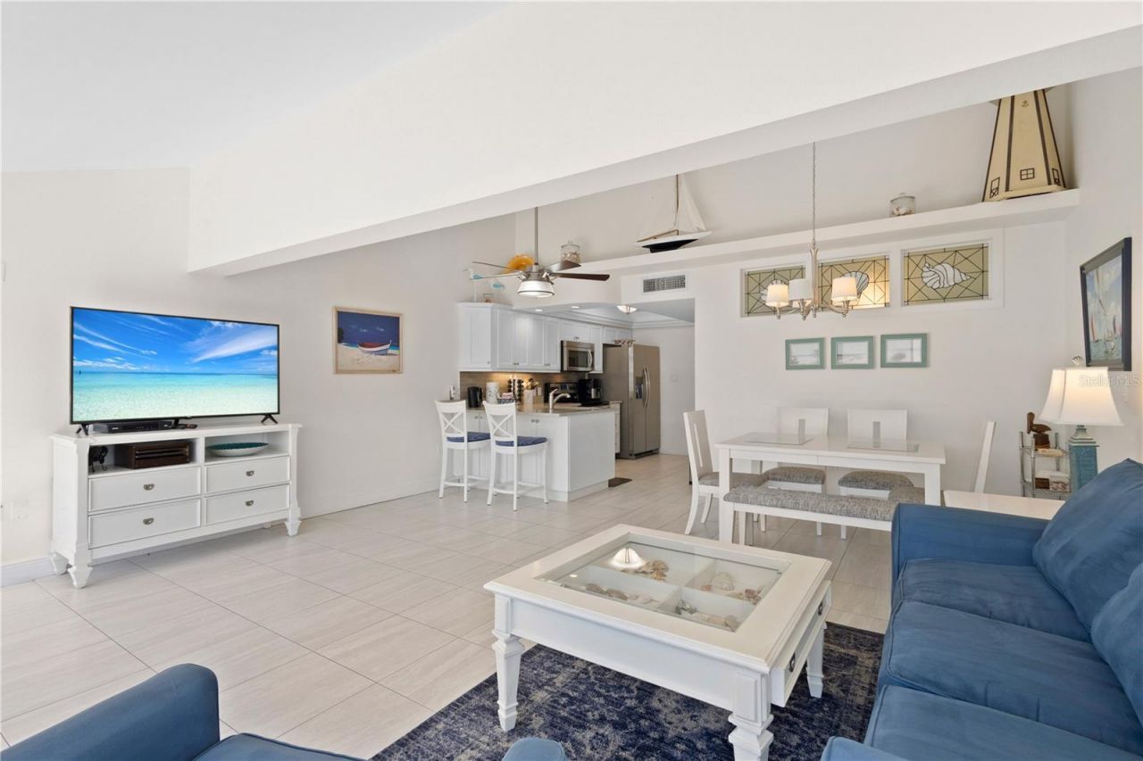 4621 Gulf Of Mexico Drive, Unit 14F, Longboat Key, FL 34228 Photo