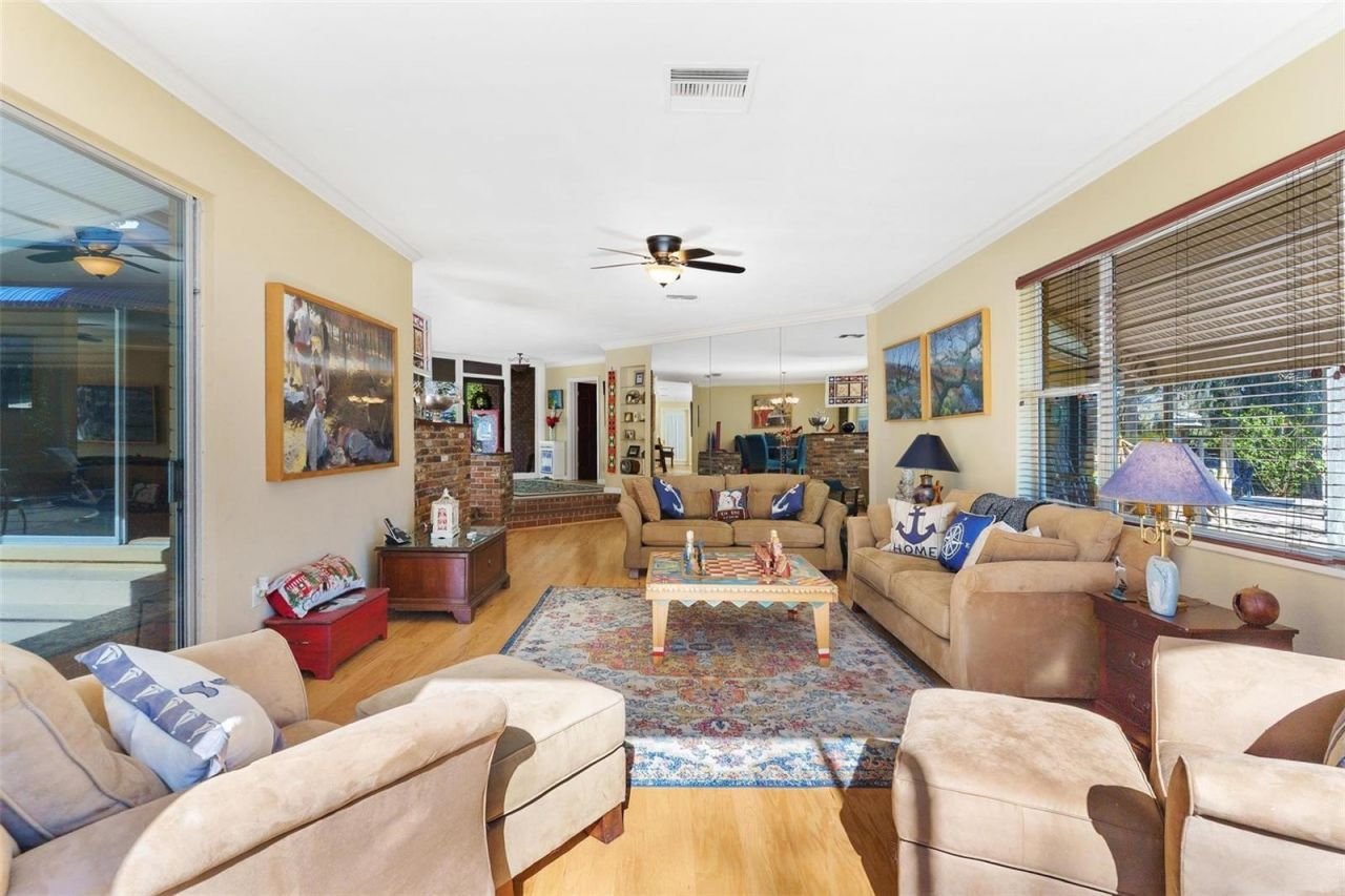 475 Guerrant Street, Umatilla, FL 32784 Photo