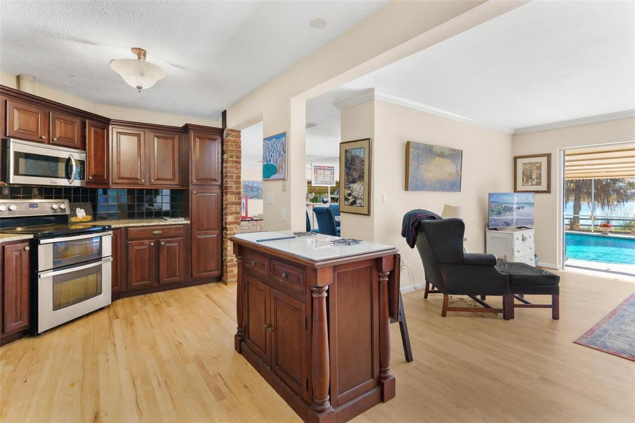 475 Guerrant Street, Umatilla, FL 32784 Photo