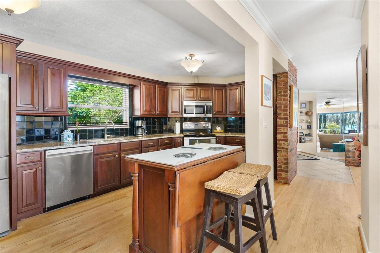 475 Guerrant Street, Umatilla, FL 32784 Photo