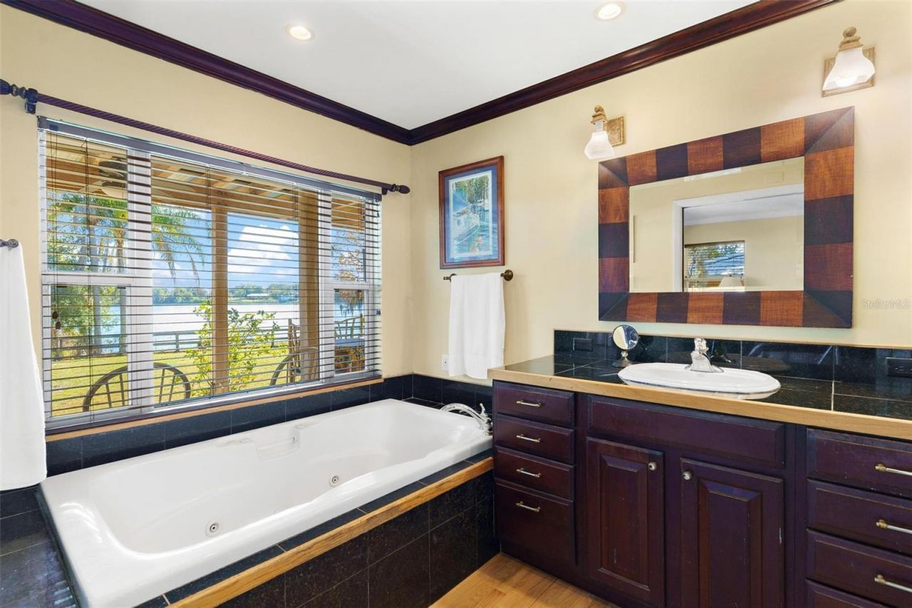 475 Guerrant Street, Umatilla, FL 32784 Photo