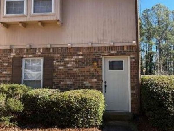 621 Garden Walk Drive, Stone Mountain, GA 30083