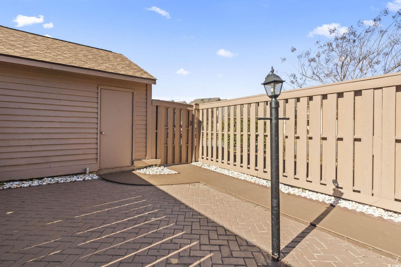 4002 Fairway Lakes Dr. Photo 34