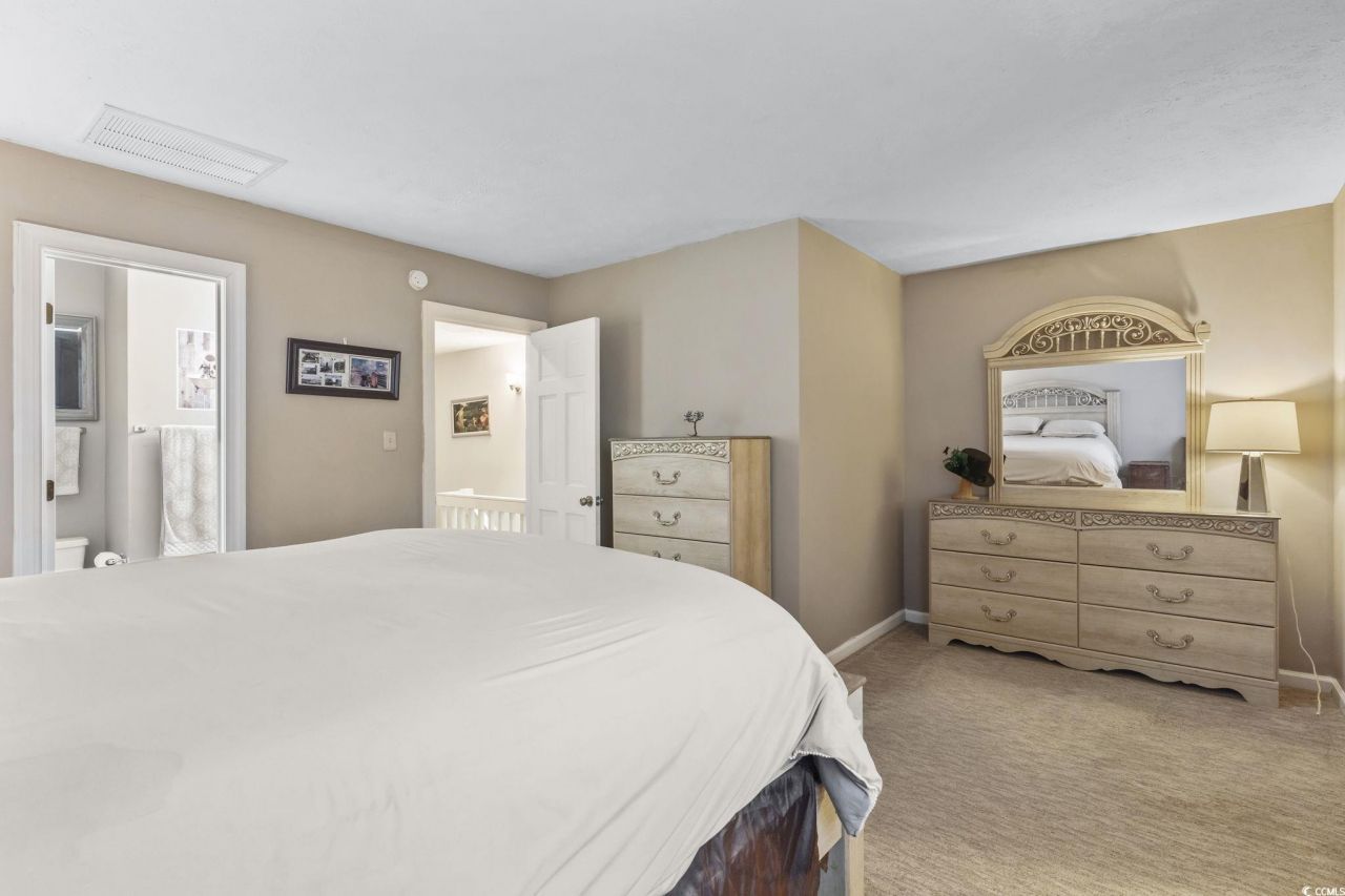 4002 Fairway Lakes Dr. Photo 8