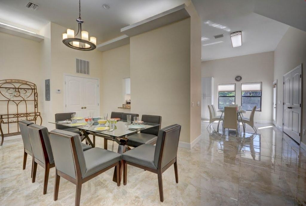 3855 NW 5th Avenue, Boca Raton, FL 33431 Photo