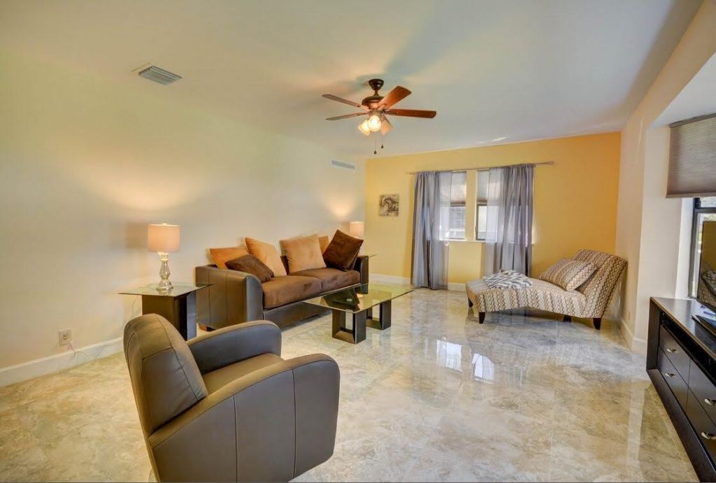 3855 NW 5th Avenue, Boca Raton, FL 33431 Photo
