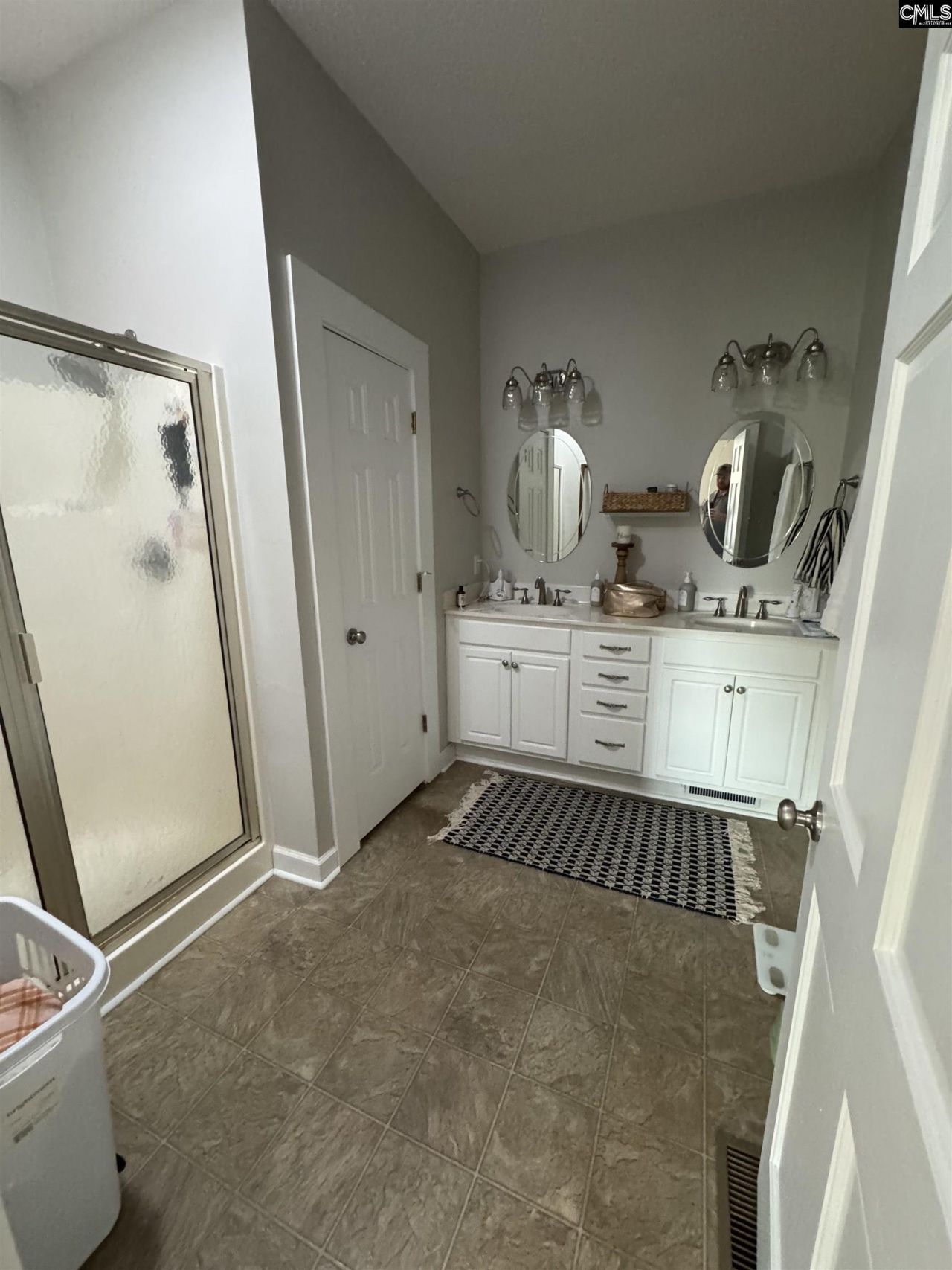 120 Old Chapin Road  Photo 32