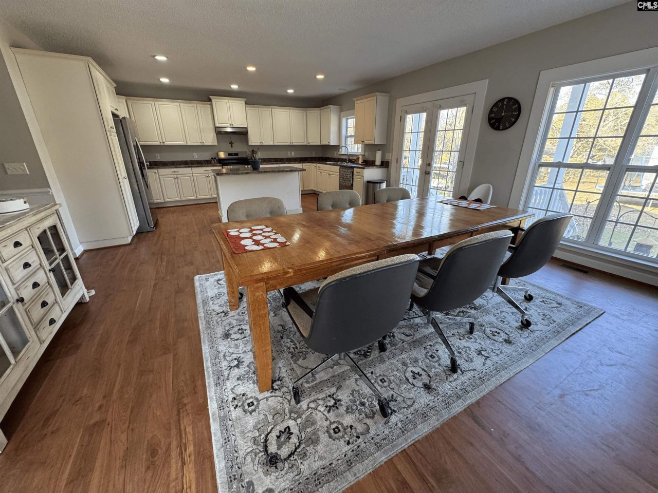 120 Old Chapin Road  Photo 4