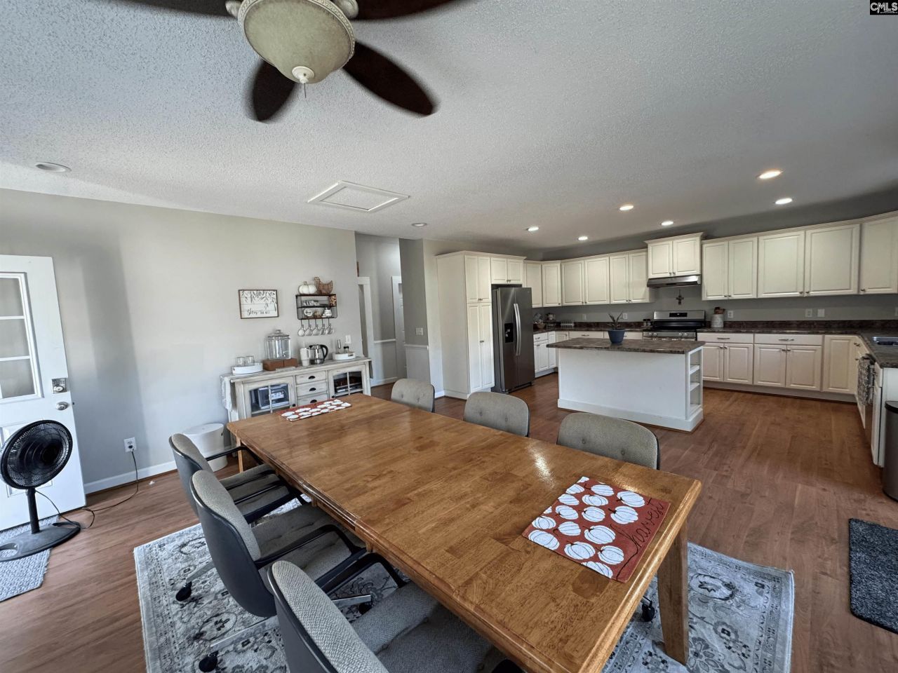 120 Old Chapin Road  Photo 5