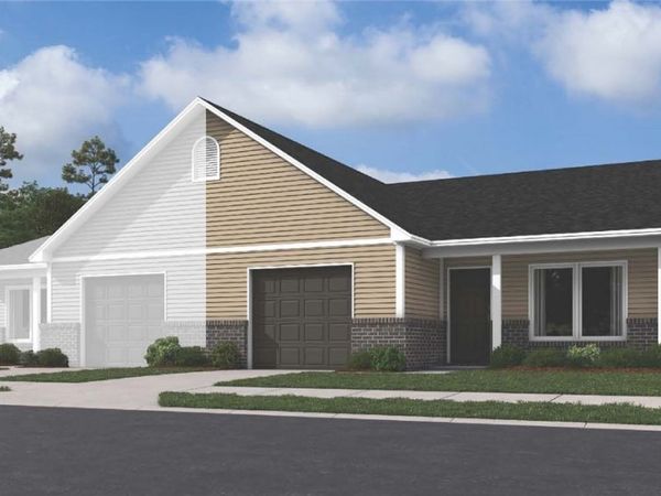 100 NW 67th Avenue, Bentonville, AR 72713