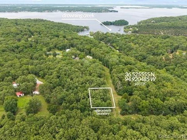 E 336 Loop , Eucha, OK 74342