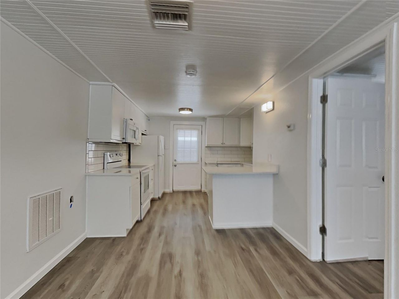 4810 2nd Avenue N, Unit E, Saint Petersburg, FL 33713 Photo