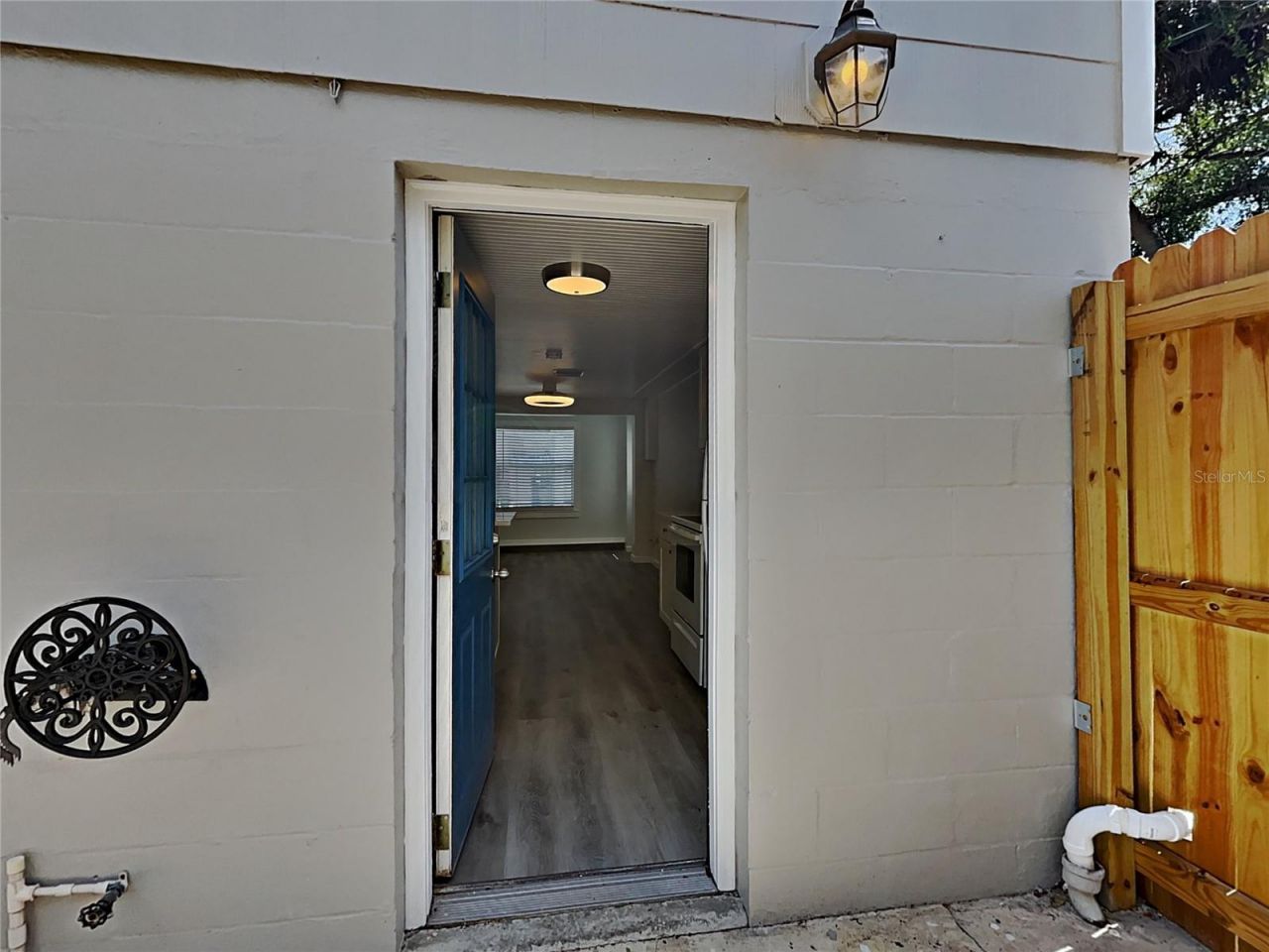 4810 2nd Avenue N, Unit E, Saint Petersburg, FL 33713 Photo