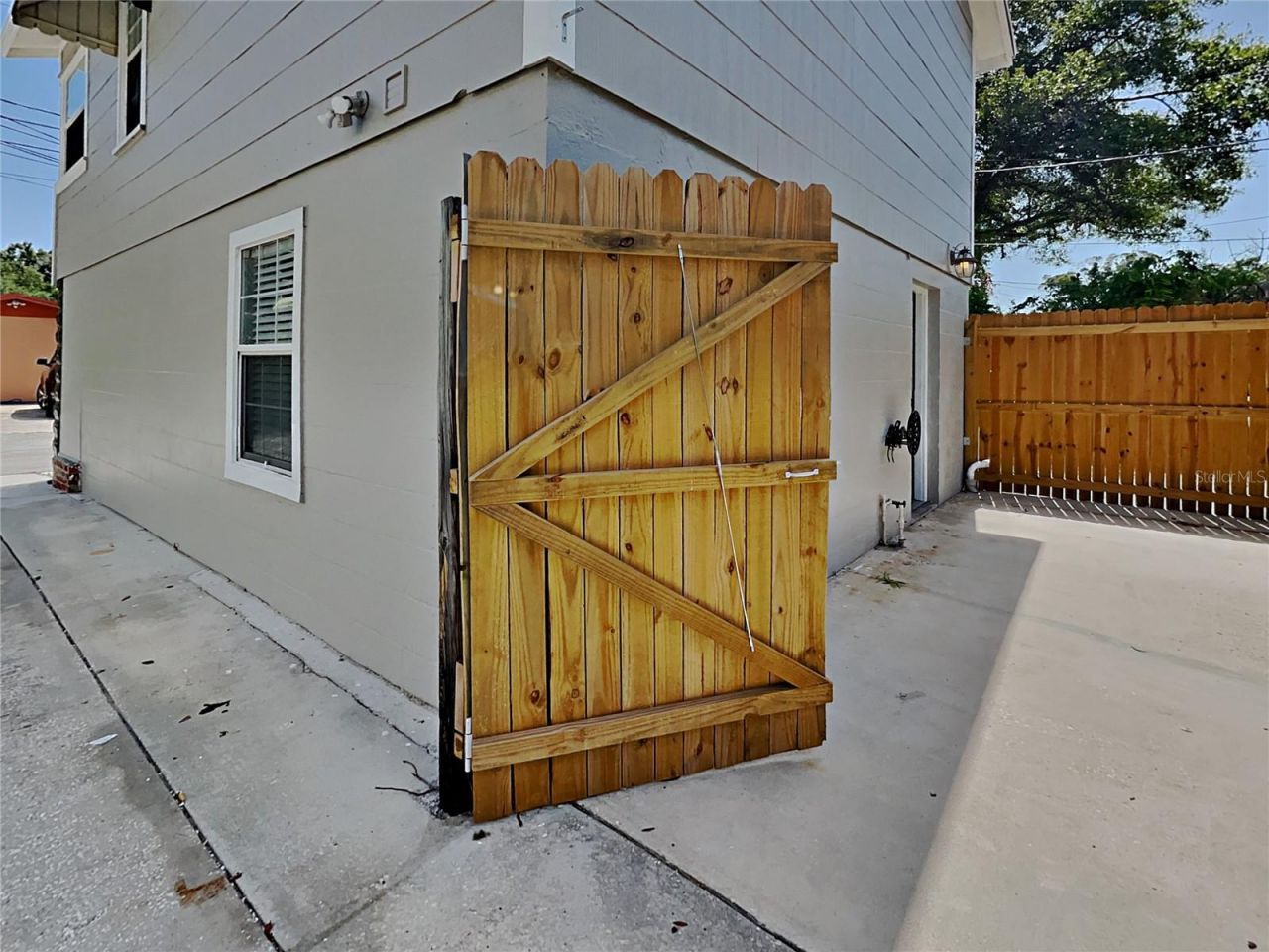 4810 2nd Avenue N, Unit E, Saint Petersburg, FL 33713 Photo