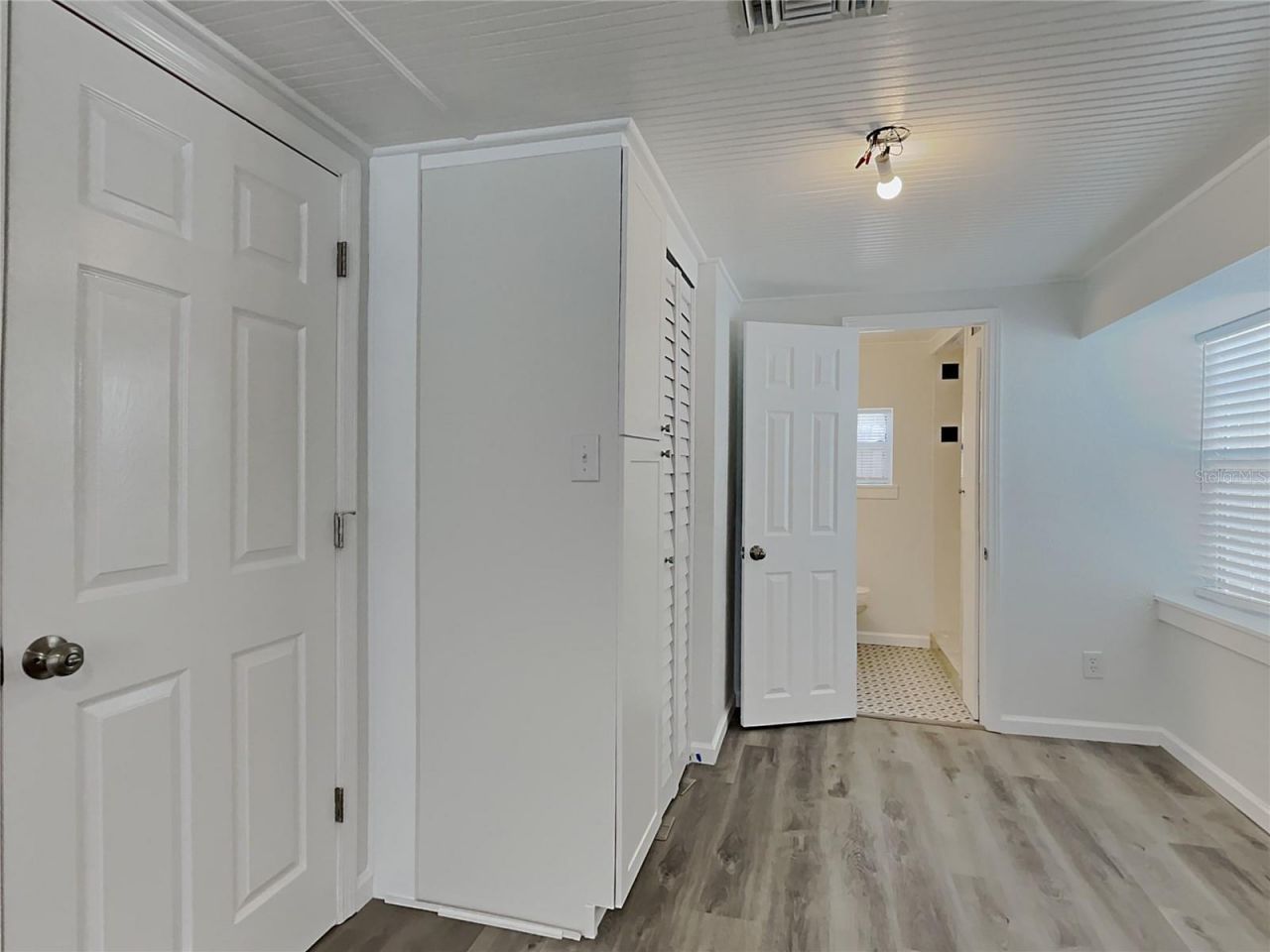 4810 2nd Avenue N, Unit E, Saint Petersburg, FL 33713 Photo