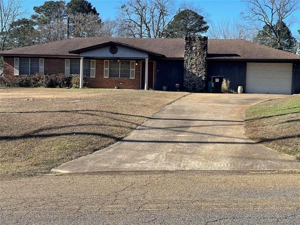 150 Thomas Street, Sarepta, LA 71071