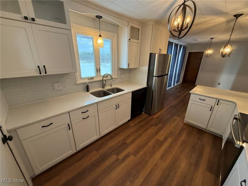 3222 Circleview Drive NW, Dover, OH 44622 Photo 4