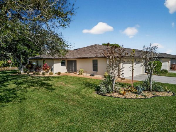 3641 GLENEAGLE DRIVE, Unit 12D, SARASOTA, FL 34238