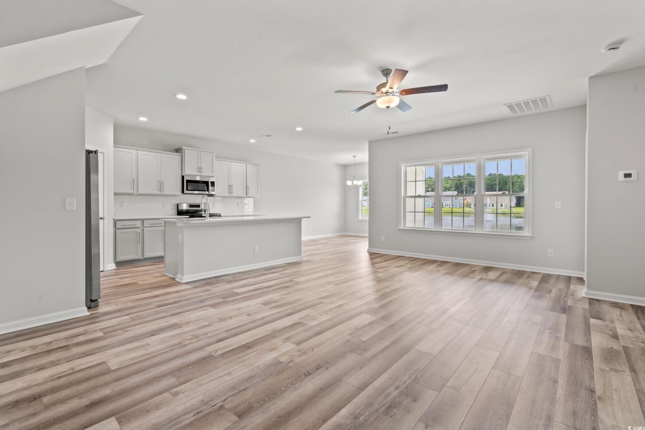 1269 Cypress Shoal Dr. Photo 2