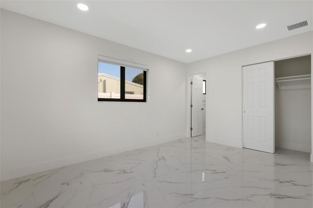 6374 SW 2nd St, Margate, FL 33068 Photo