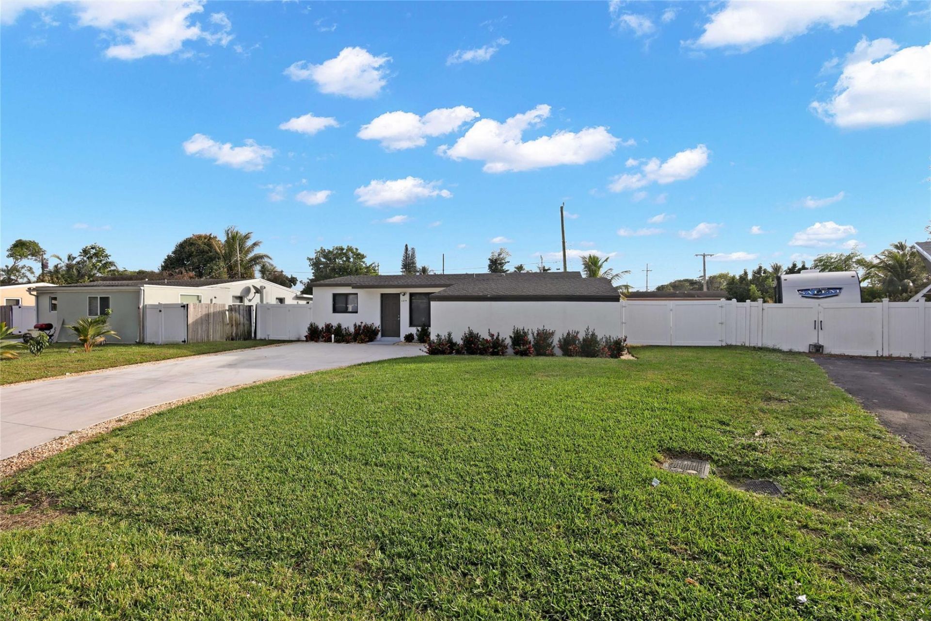 6374 SW 2nd Street, Margate, FL 33068 Photo