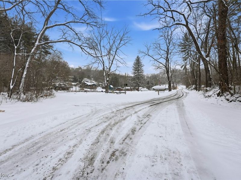 4254 Doral Road SW, Carrollton, OH 44615 Photo 41