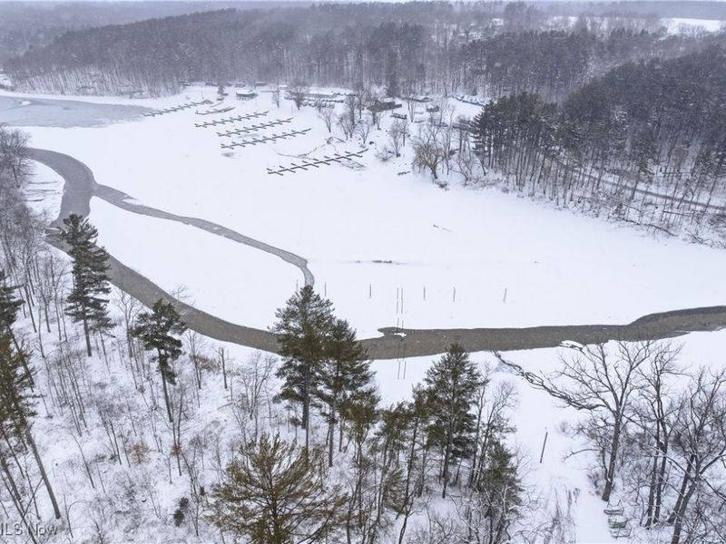 4254 Doral Road SW, Carrollton, OH 44615 Photo 9