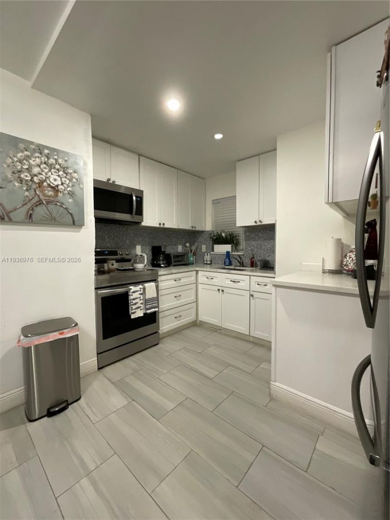 820 NW 87th Ave, Unit 114, Miami, FL 33172 Photo