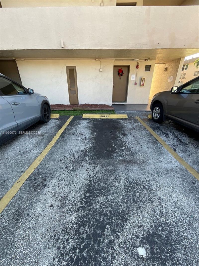 820 NW 87th Ave, Unit 114, Miami, FL 33172 Photo