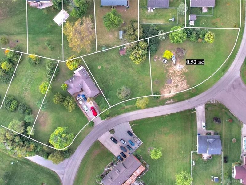 805 Brande Drive, Eaton, OH 45320 Photo 2