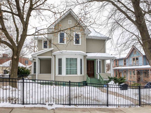 395 Burch Street, Dubuque, IA 52001