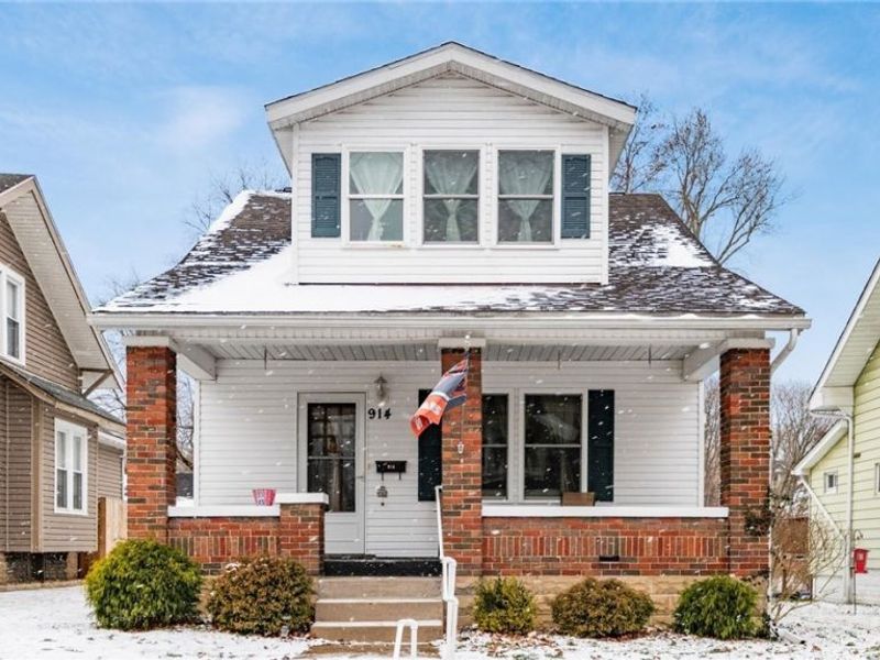 914 Taylor Avenue, Cambridge, OH 43725 Photo 1