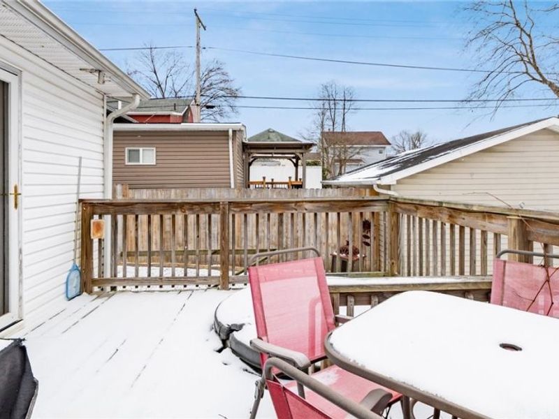914 Taylor Avenue, Cambridge, OH 43725 Photo 36