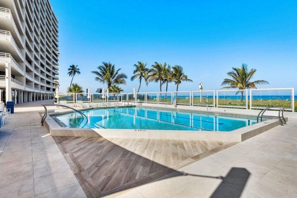1500 S Ocean Boulevard, Unit 303/304, Boca Raton, FL 33432 Photo