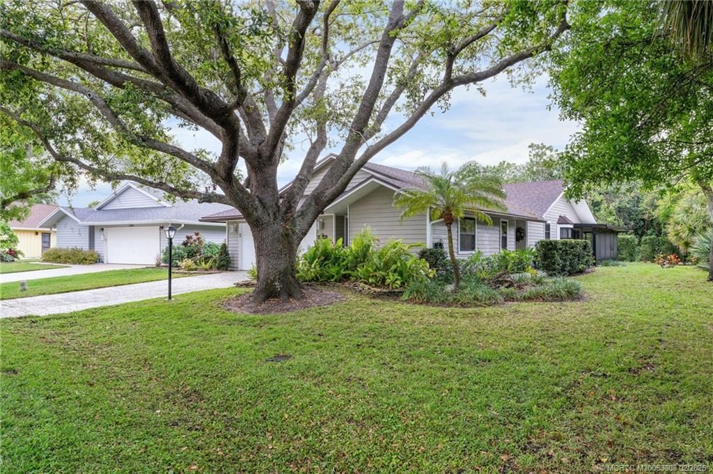 13216 SE Point O Woods Court, Hobe Sound, FL 33455 Photo