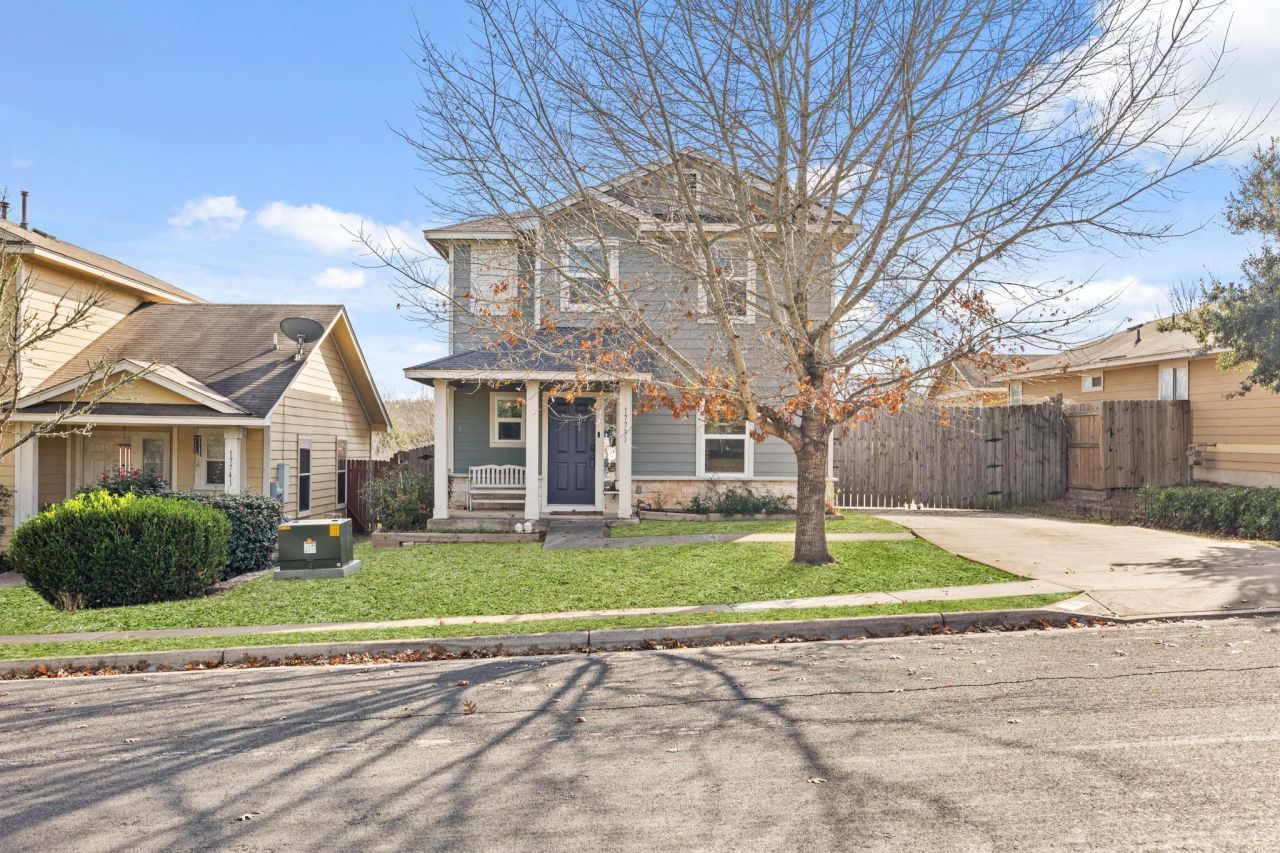 17737 Golden Valley Dr, Manor, TX 78653 Main Photo