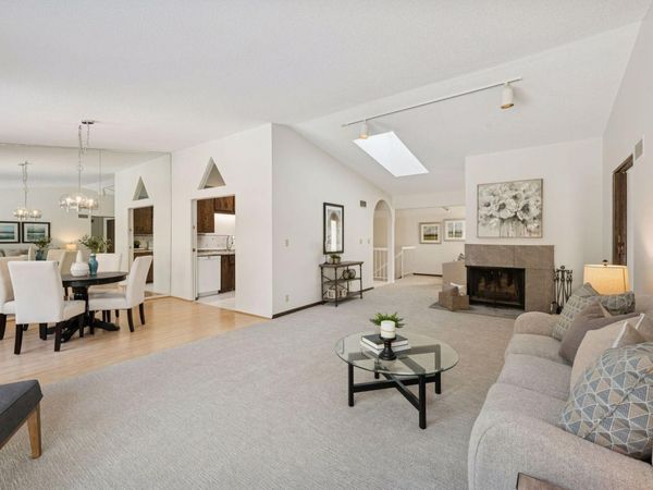 6066 Blake Ridge Road, Edina, MN 55436