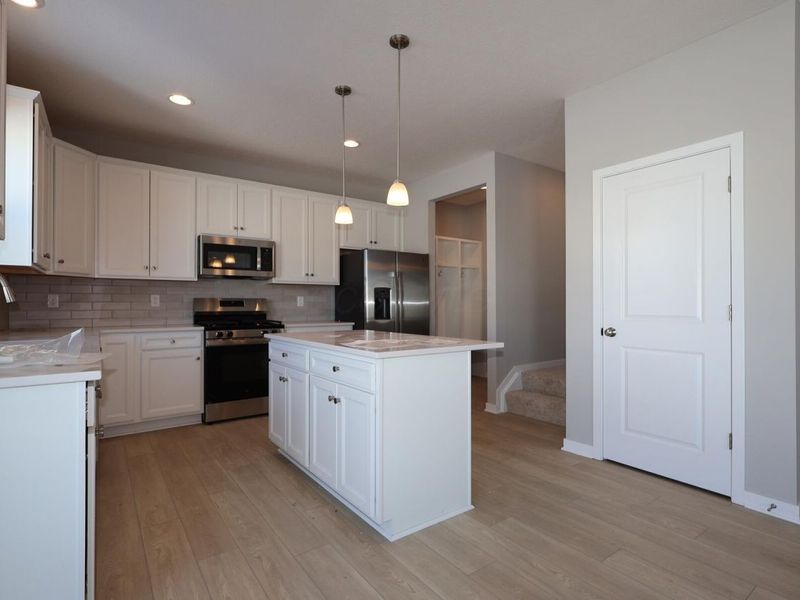 1435 Speedliner Drive, Plain City, OH 43064 Photo 3