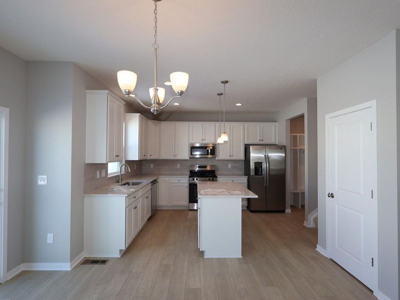 1435 Speedliner Drive, Plain City, OH 43064 Photo 4