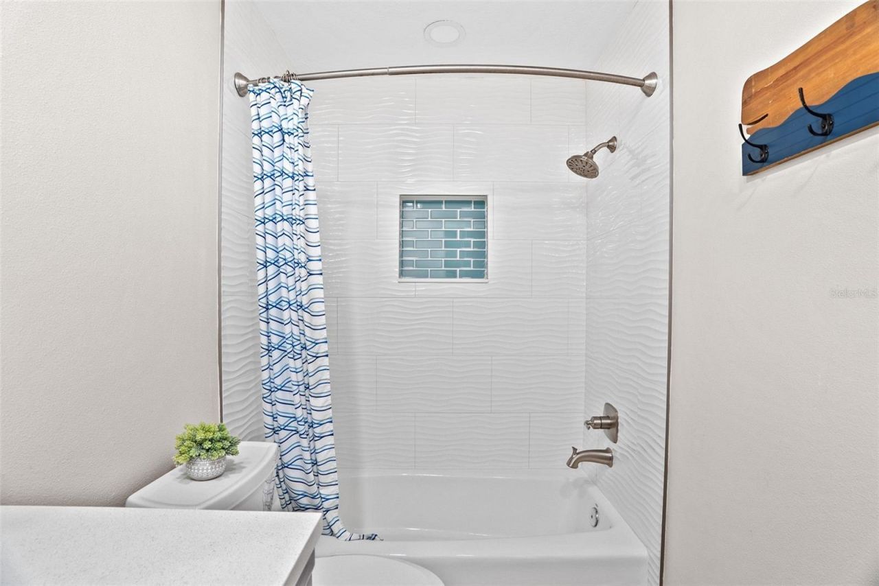 5791 Westshore Drive, New Port Richey, FL 34652 Photo