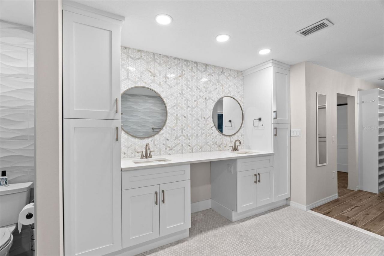 5791 Westshore Drive, New Port Richey, FL 34652 Photo